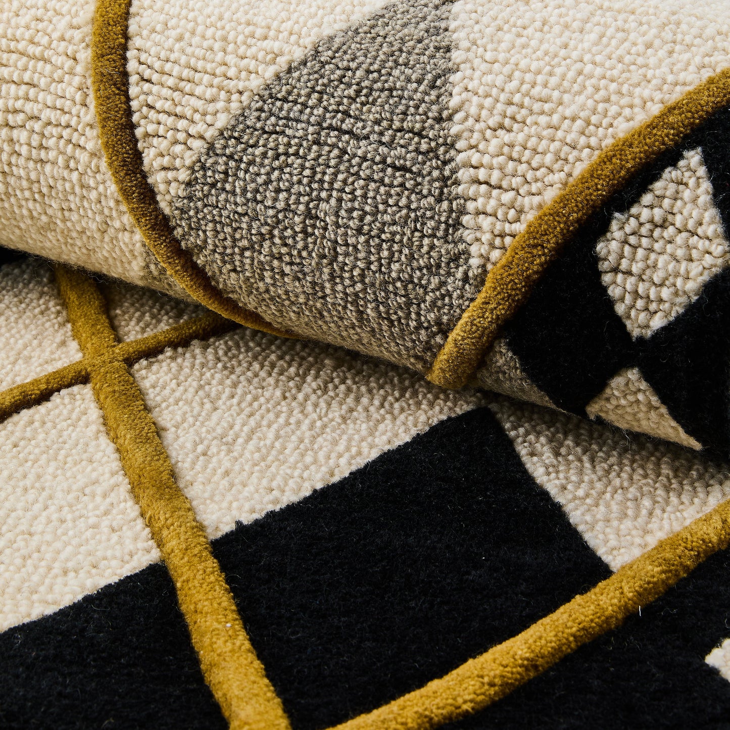 Cream Argyle 2¡¯3¡å x 3¡¯9¡å Rug